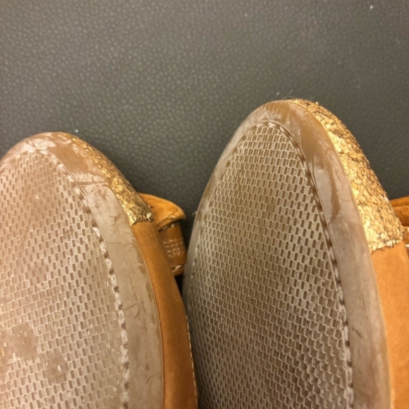 Prada Brown and Gold Flats with Bow - Picture 3 of 15